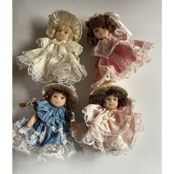 Cameo Kids Collection Porcelain‎ Mini Southern Belles- Lot Of 4 ~￼ Poseable - Picture 6 of 16